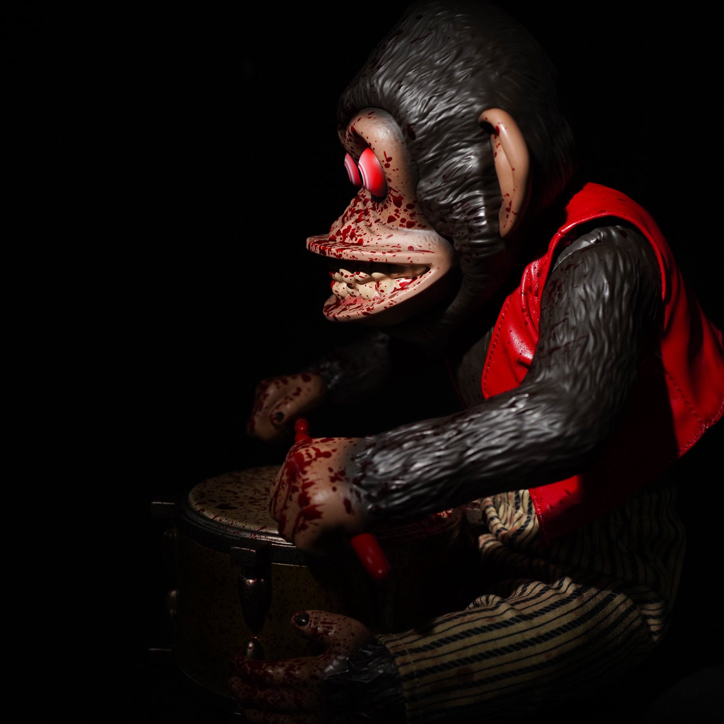 THE MONKEY Figurine - SDCC Limited Edition Variant/Remainders