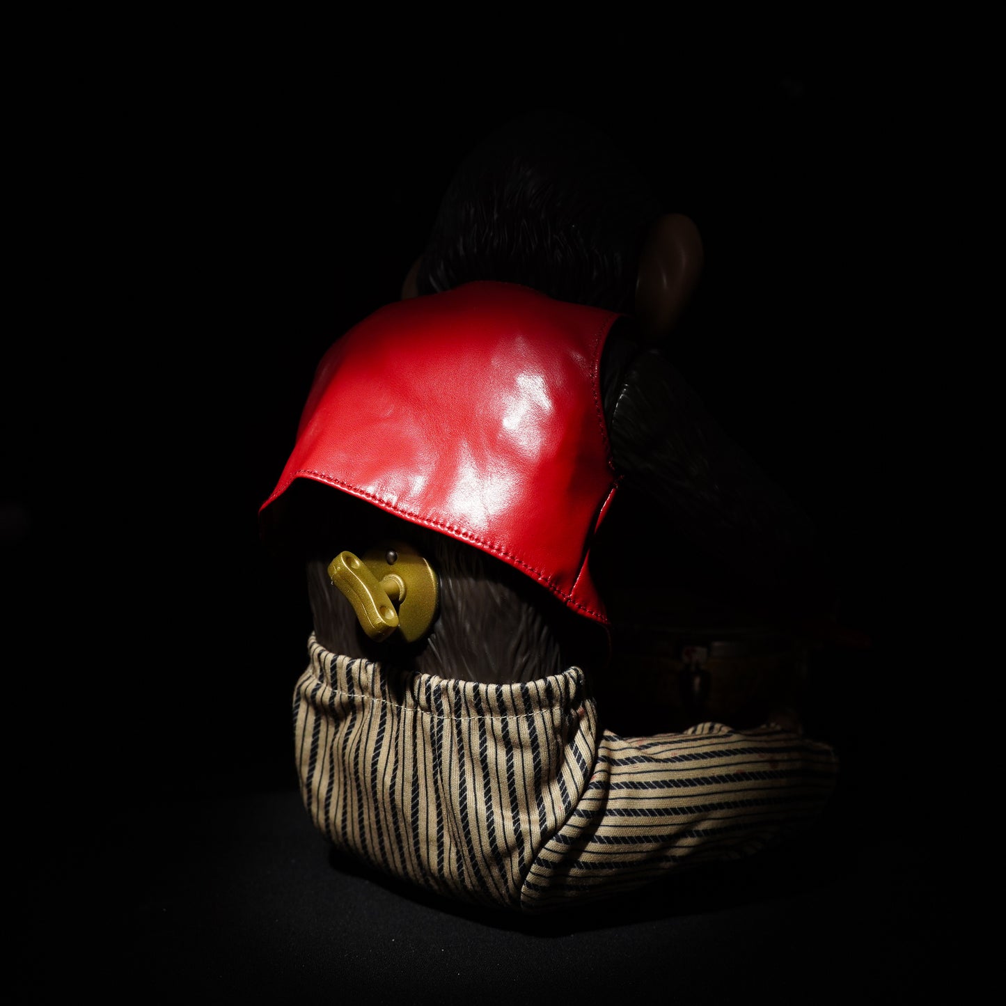 THE MONKEY Figurine - SDCC Limited Edition Variant/Remainders